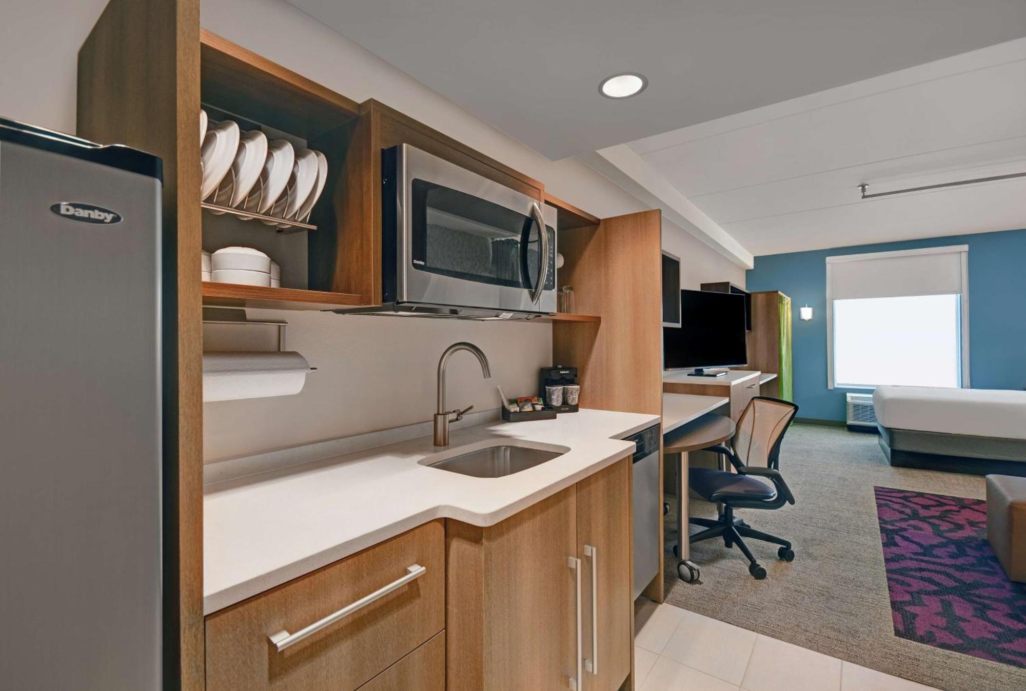 Home2 Suites By Hilton Atlanta Airport North คอลเลจพาร์ค ภายนอก รูปภาพ