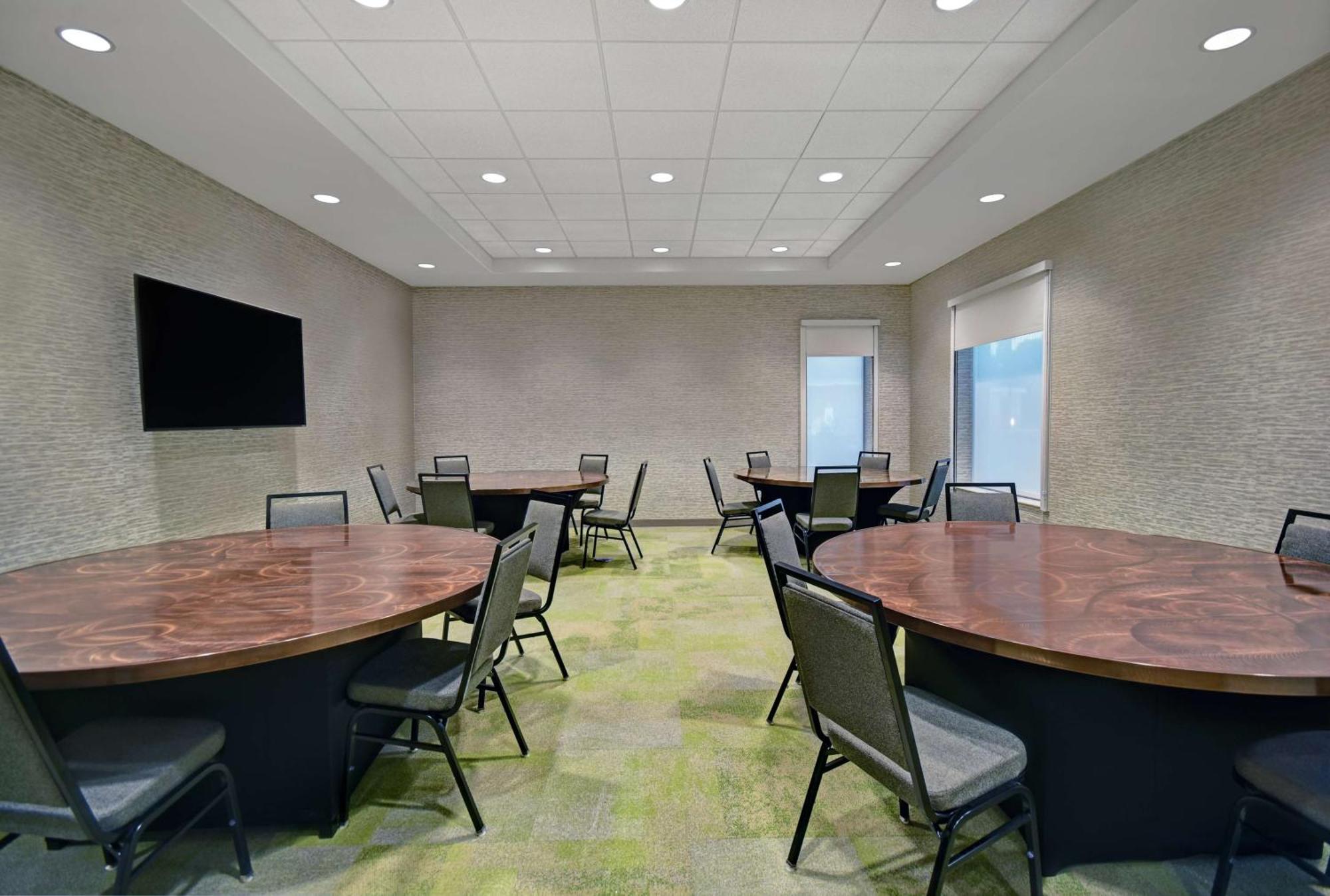 Home2 Suites By Hilton Atlanta Airport North คอลเลจพาร์ค ภายนอก รูปภาพ