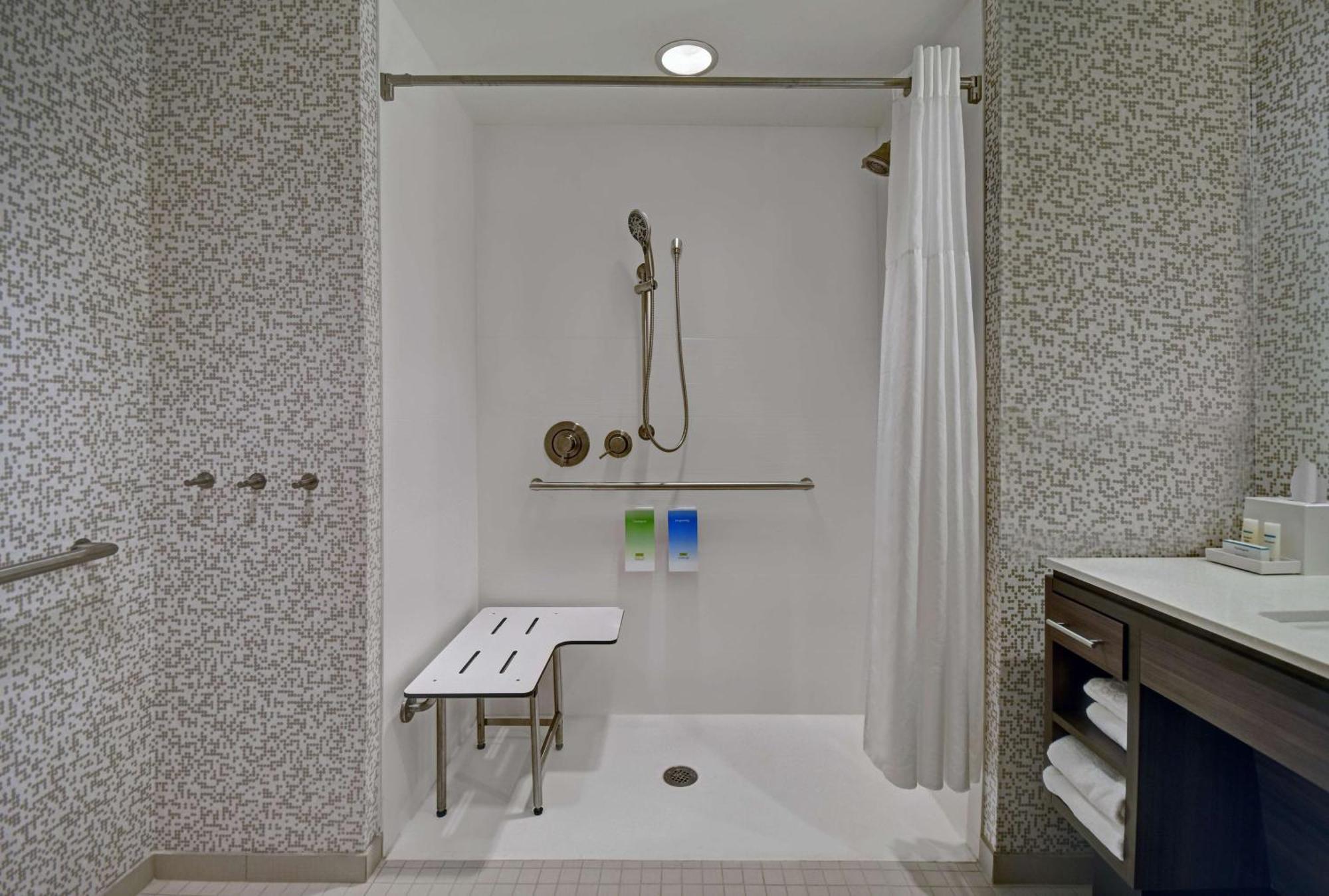Home2 Suites By Hilton Atlanta Airport North คอลเลจพาร์ค ภายนอก รูปภาพ