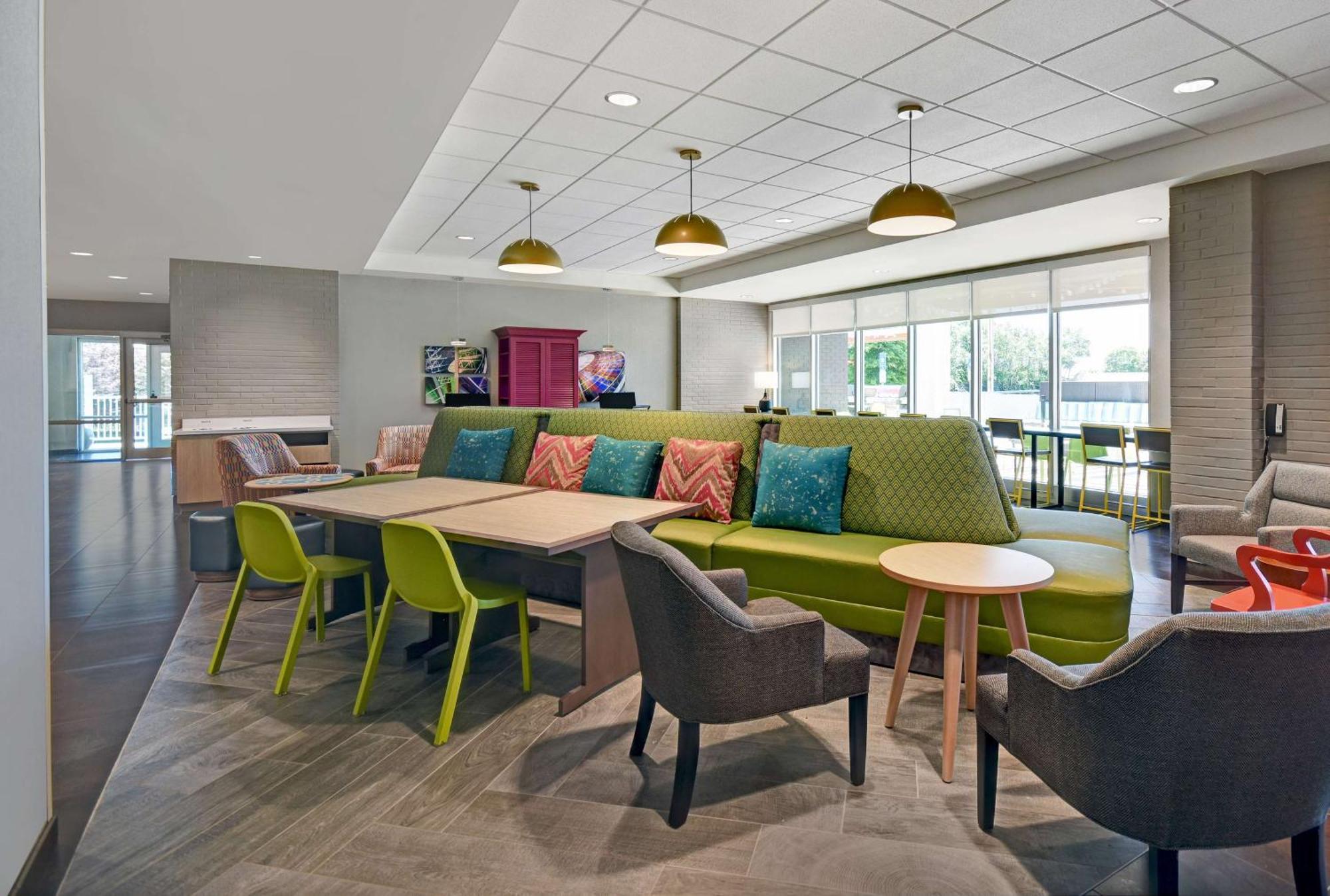 Home2 Suites By Hilton Atlanta Airport North คอลเลจพาร์ค ภายนอก รูปภาพ