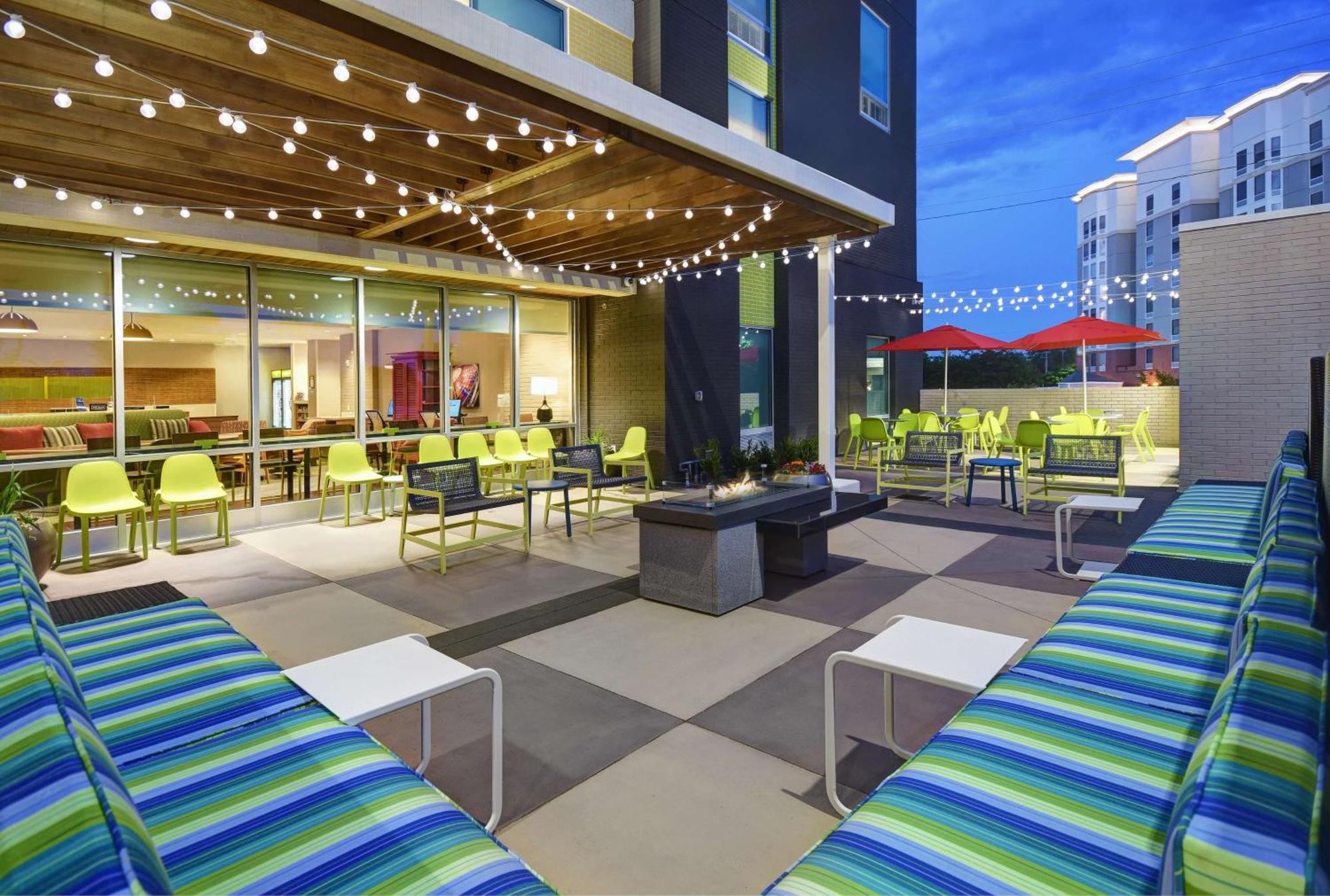 Home2 Suites By Hilton Atlanta Airport North คอลเลจพาร์ค ภายนอก รูปภาพ